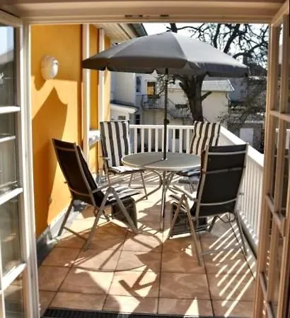 Uns Strandhus 7 - Sonnendeck * Kuehlungsborn
